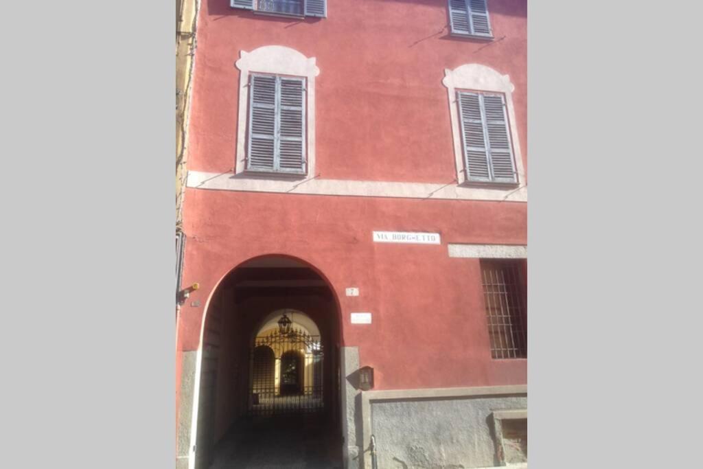 Cozy Apartment In Palazzo Malaspina بياتشينسا المظهر الخارجي الصورة